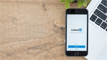 Why You Should Update LinkedIn Profile Regularly